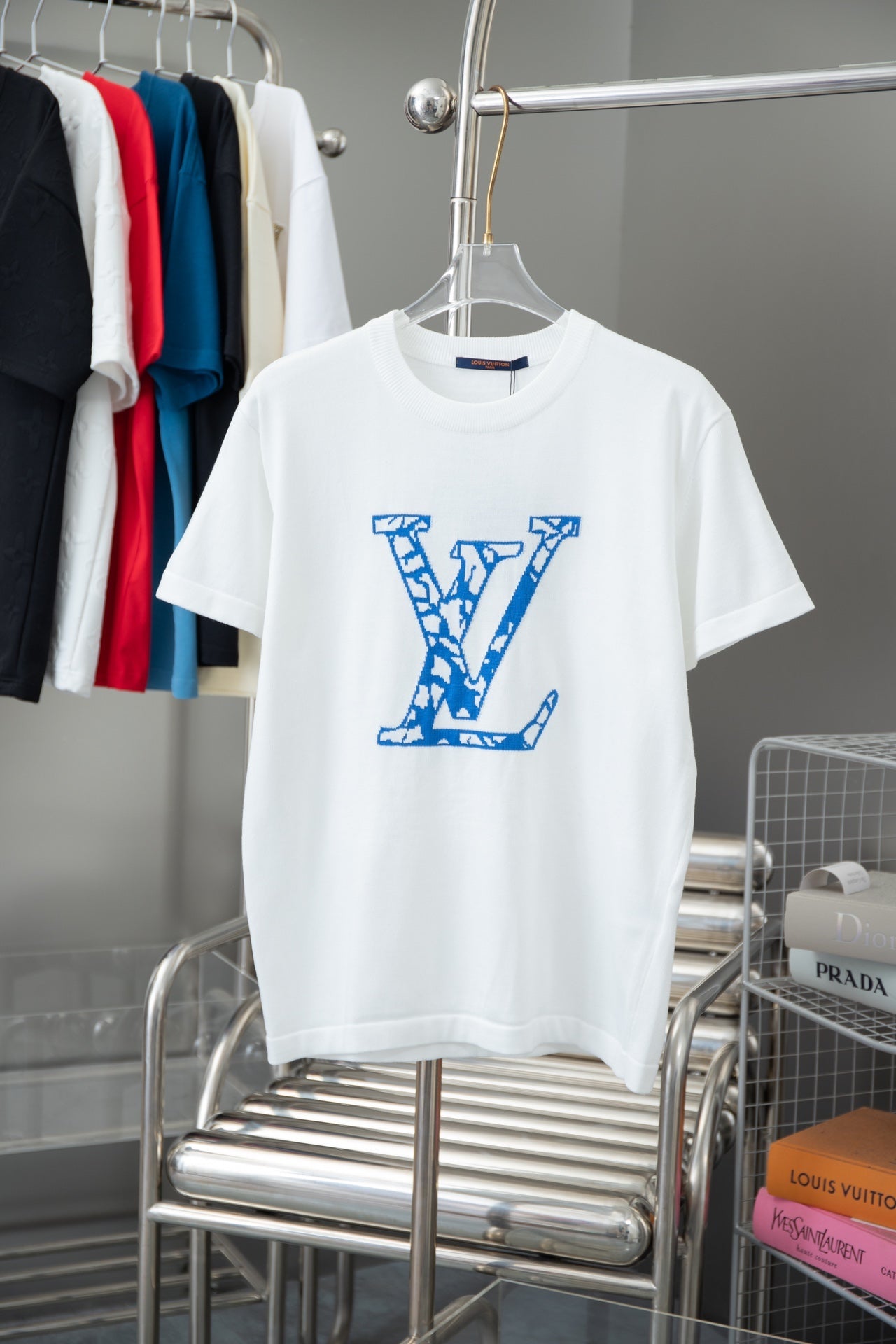 Louis Vuitton T-shirt NO.2