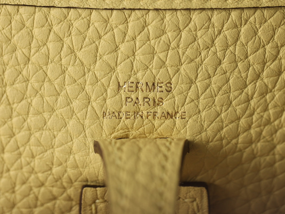 Hermès Evelyne 16 Shoulder bag