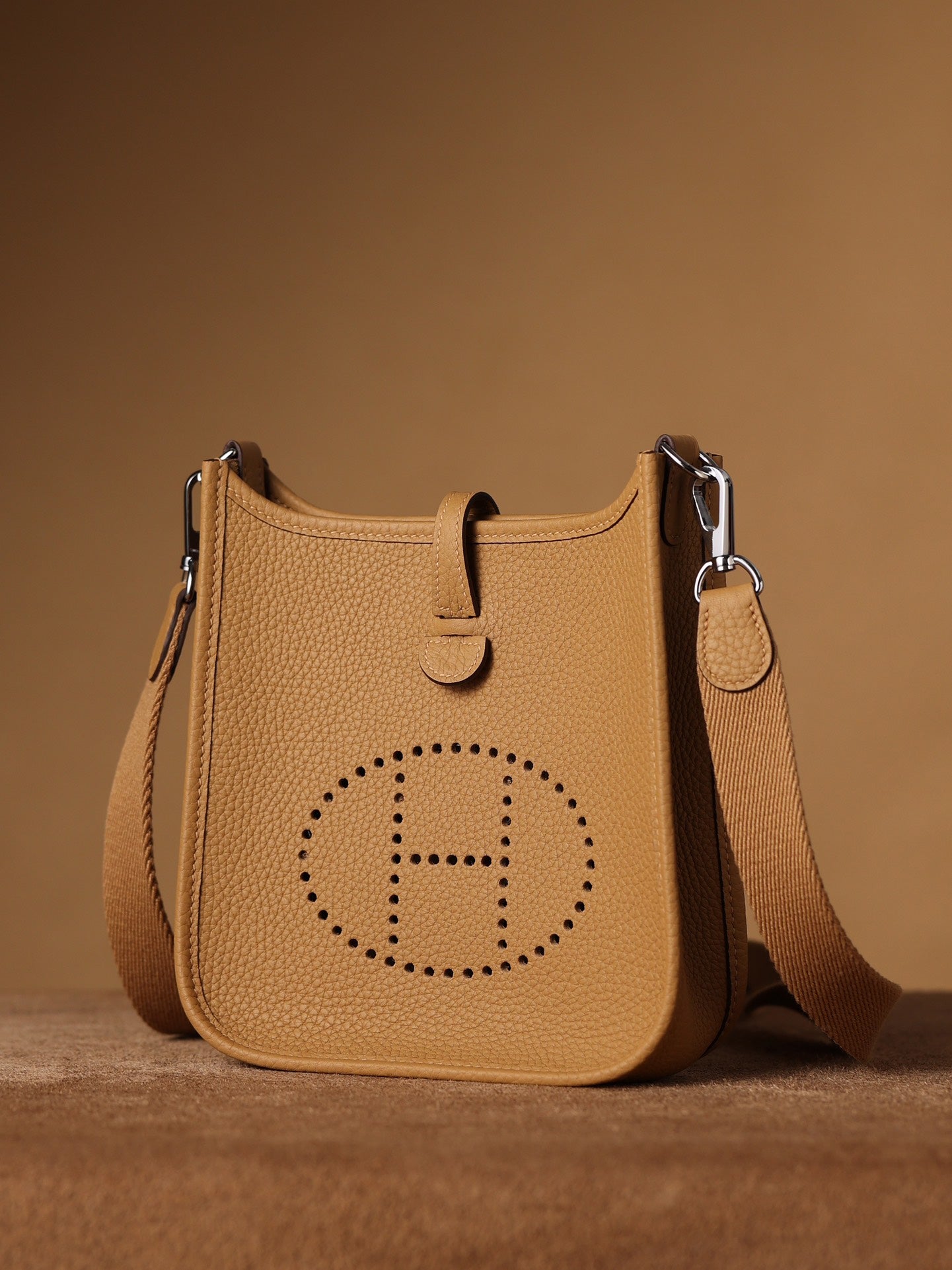 Hermès Evelyne 16 Shoulder bag