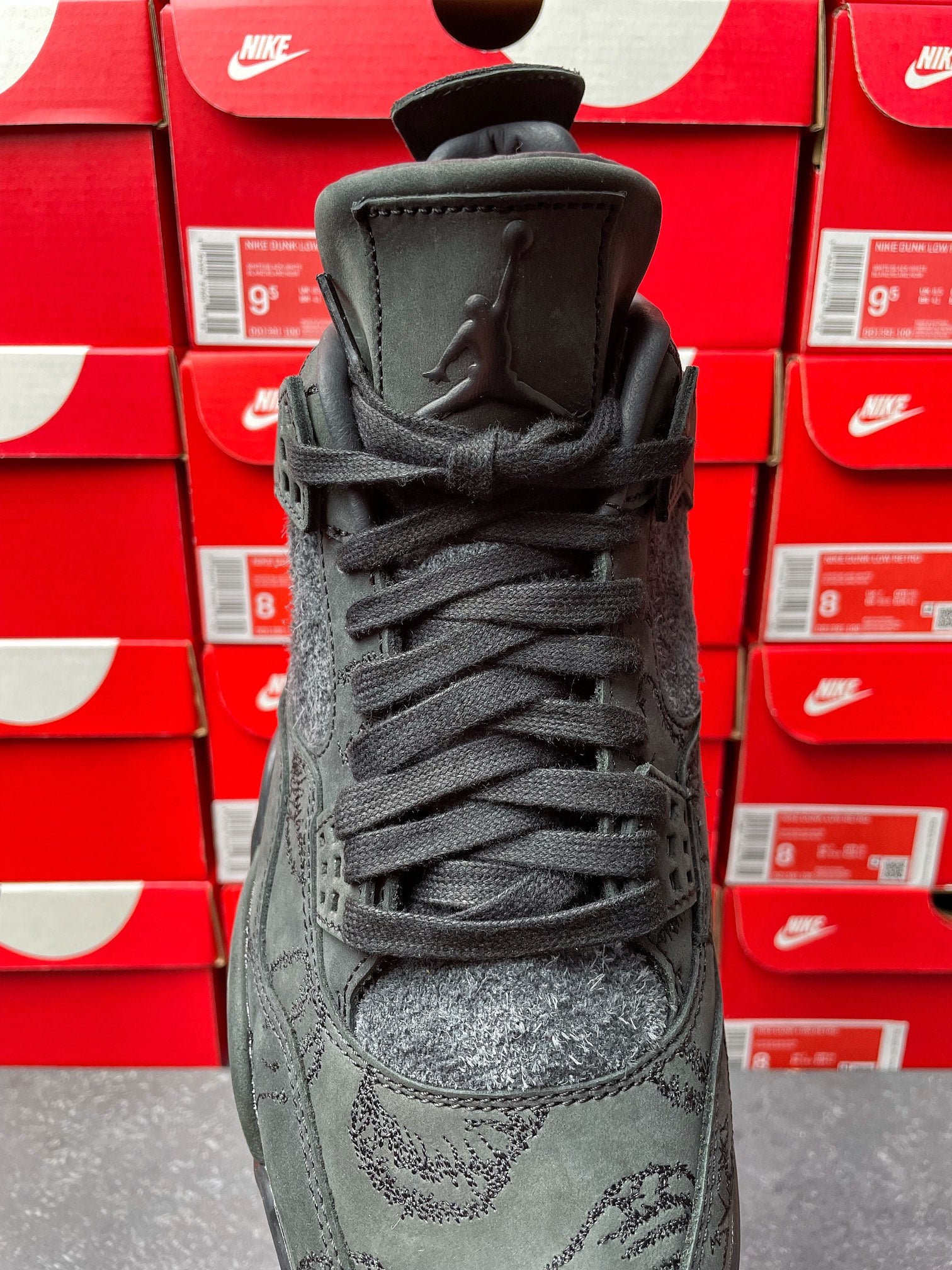 GX Batch-Kaws × Air Jordan 4 Black
