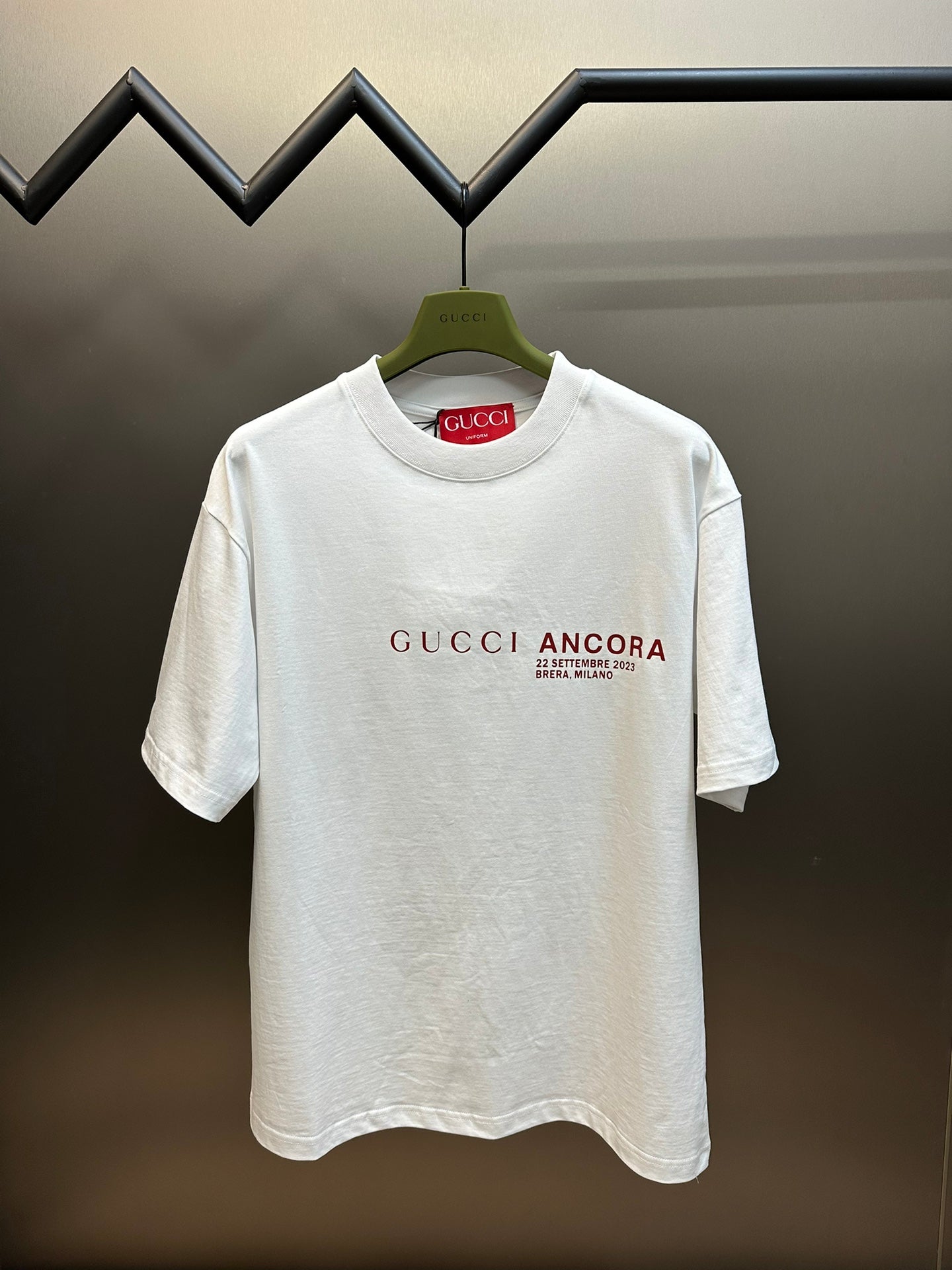 Gucci T-shirt NO.4