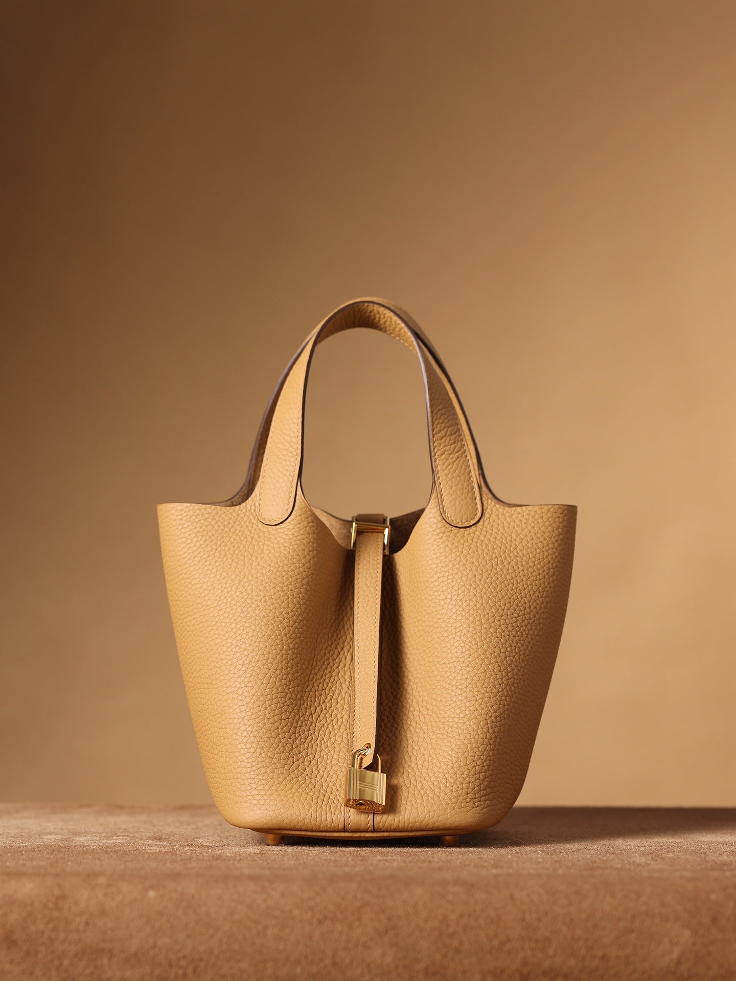 Hermès Picotin Lock 18 Handbag