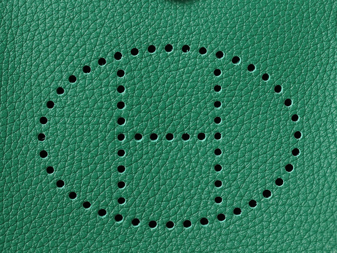 Hermès Evelyne 16 Shoulder bag