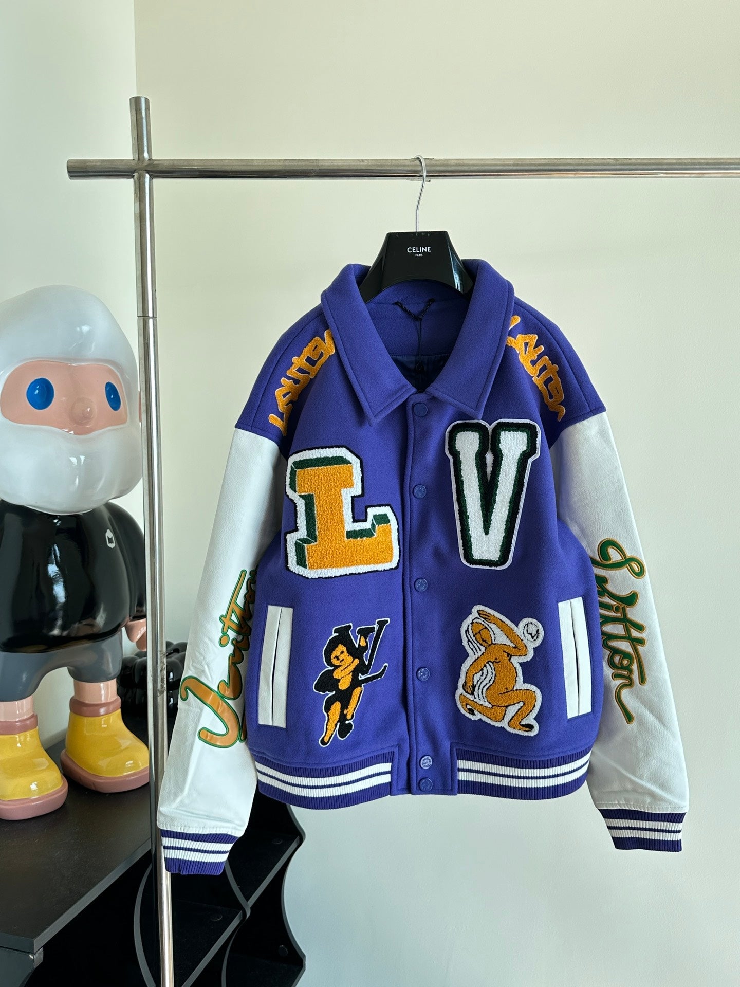 Louis Vuitton Coats & Jackets NO.3