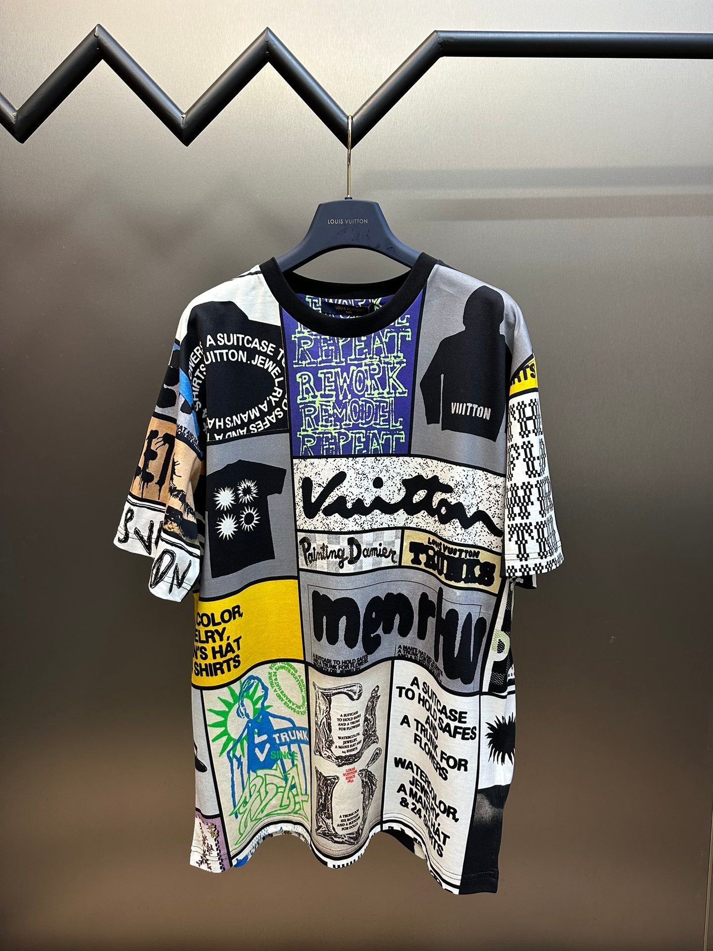 Louis Vuitton T-shirt NO.2