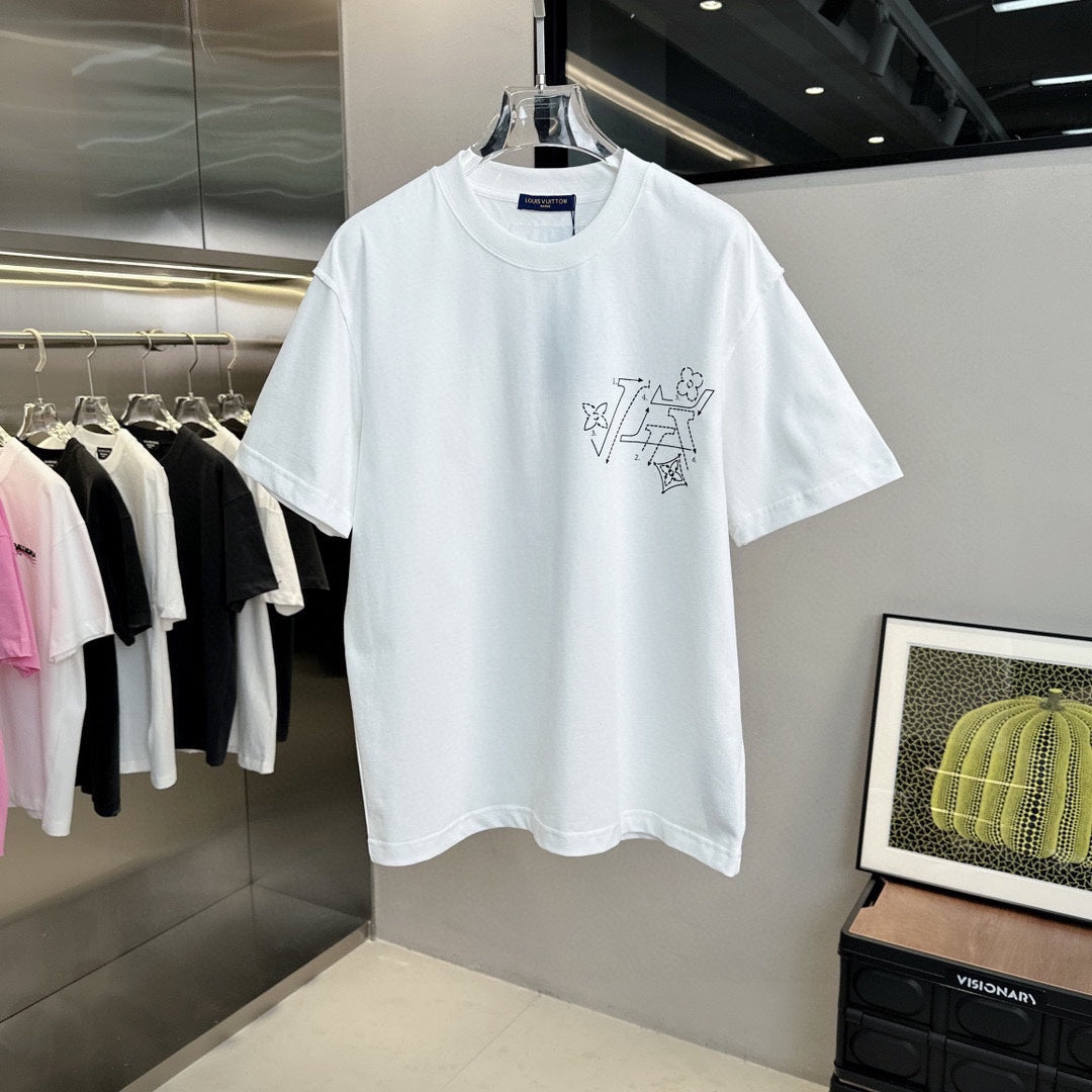 Louis Vuitton T-shirt NO.2