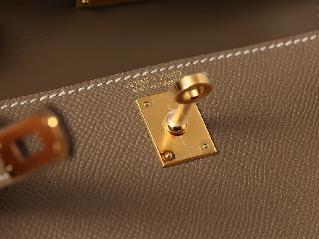 Hermès Mini Kelly Handbag