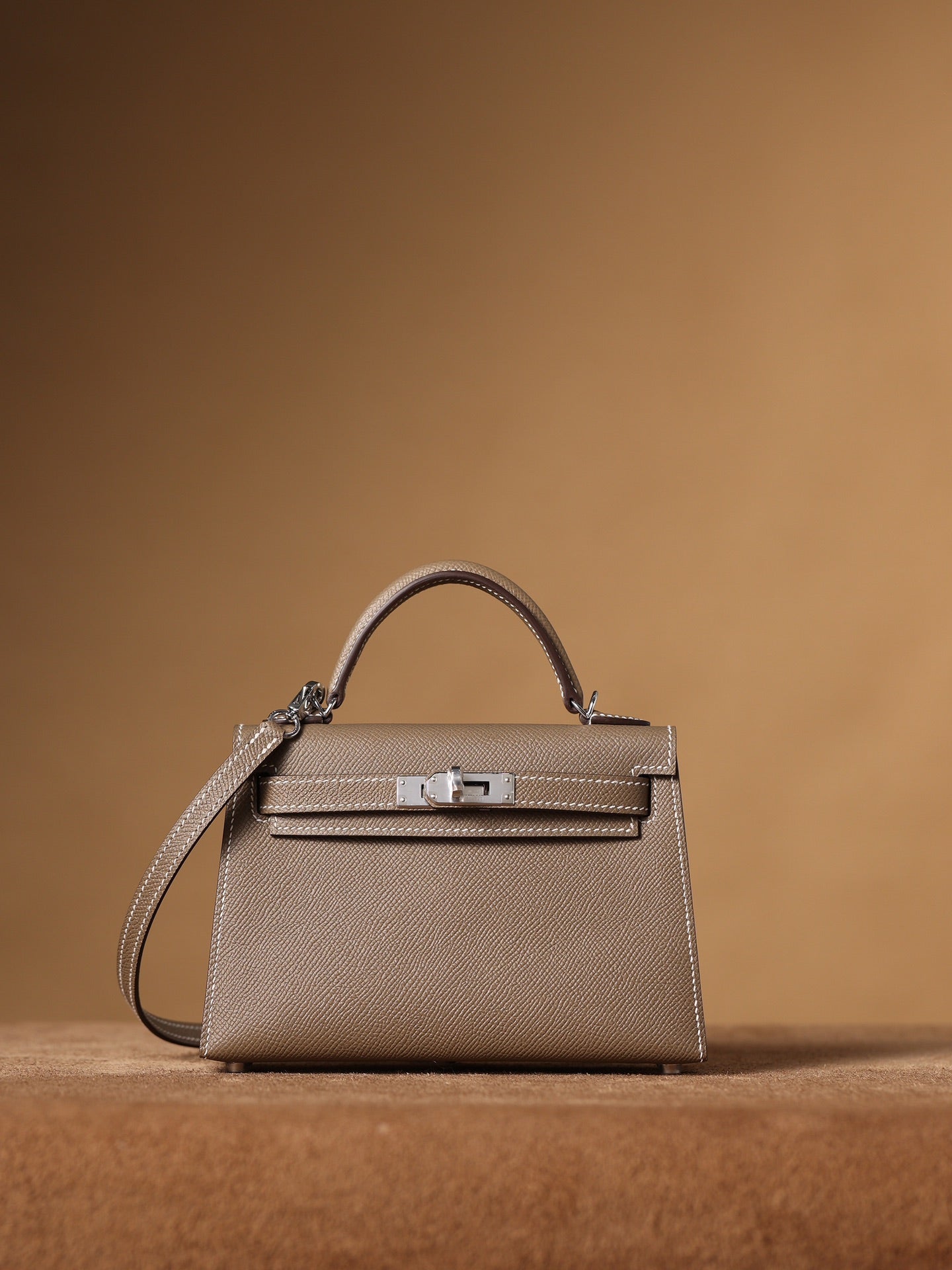 Hermès Mini Kelly Handbag