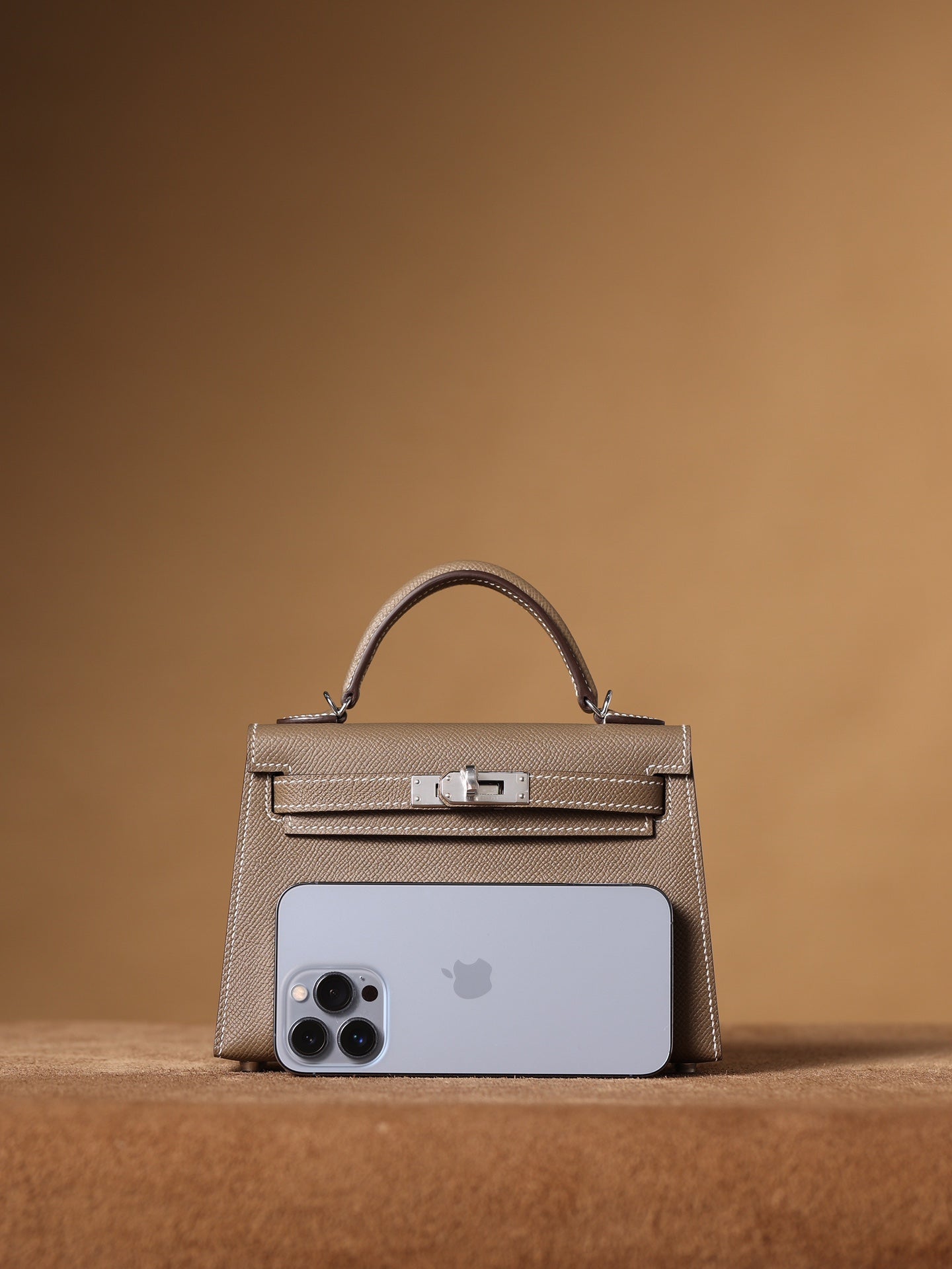 Hermès Mini Kelly Handbag