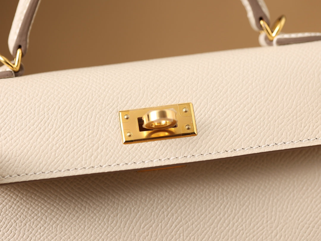 Hermès Mini Kelly Handbag