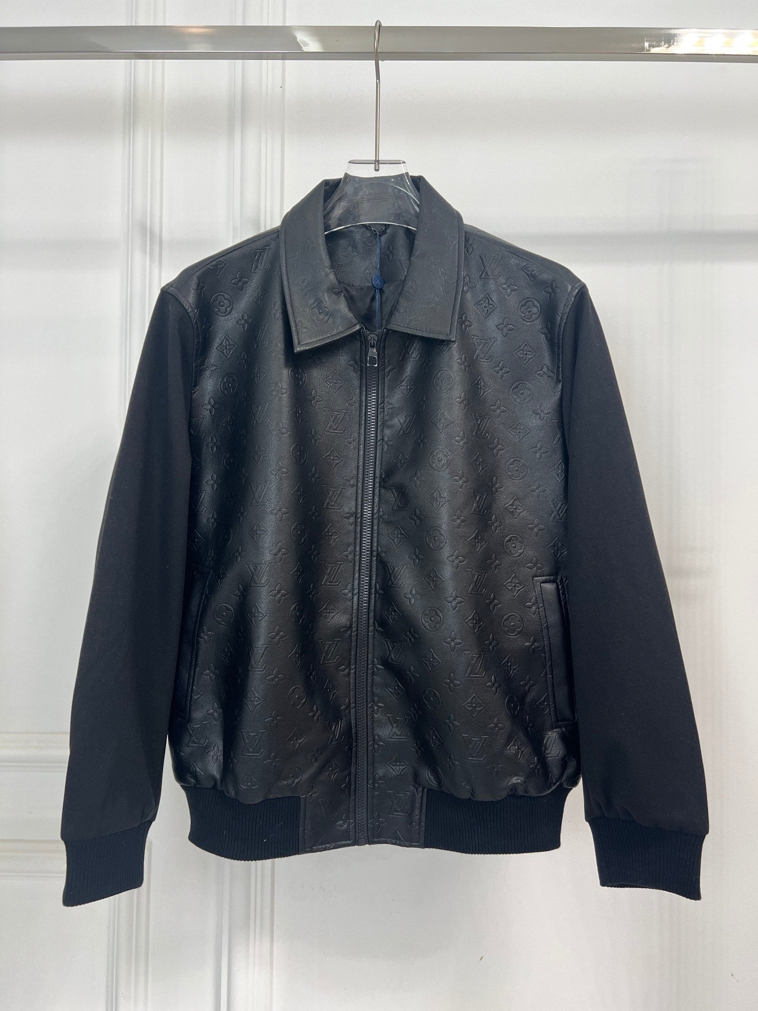 Louis Vuitton Coats & Jackets NO.3