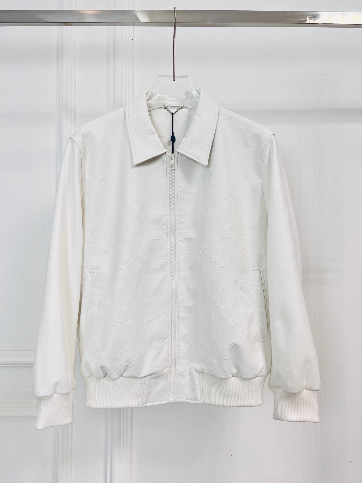 Louis Vuitton Coats & Jackets NO.3