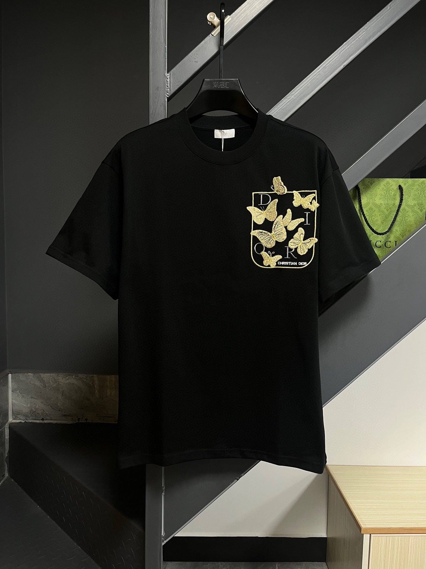 Dior T-shirt NO.1