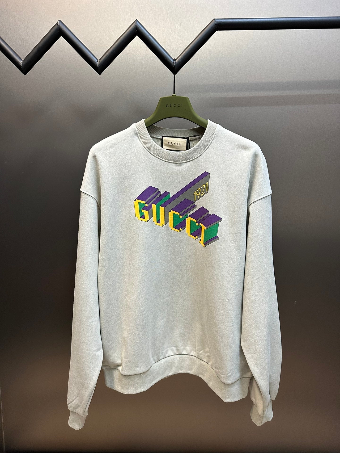 Gucci Coats & Jackets NO.1