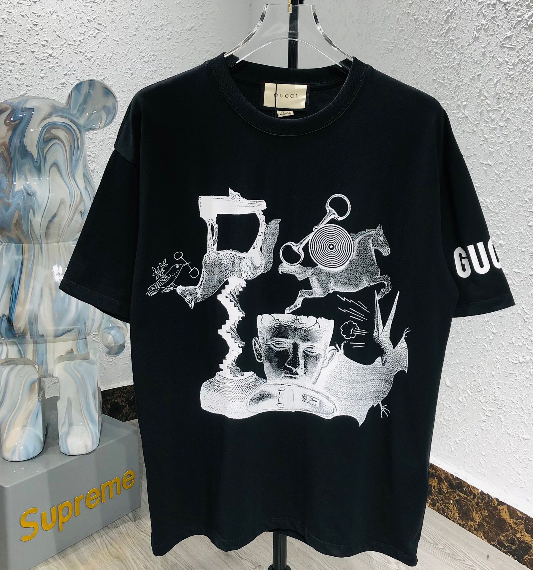 Gucci T-shirt NO.4