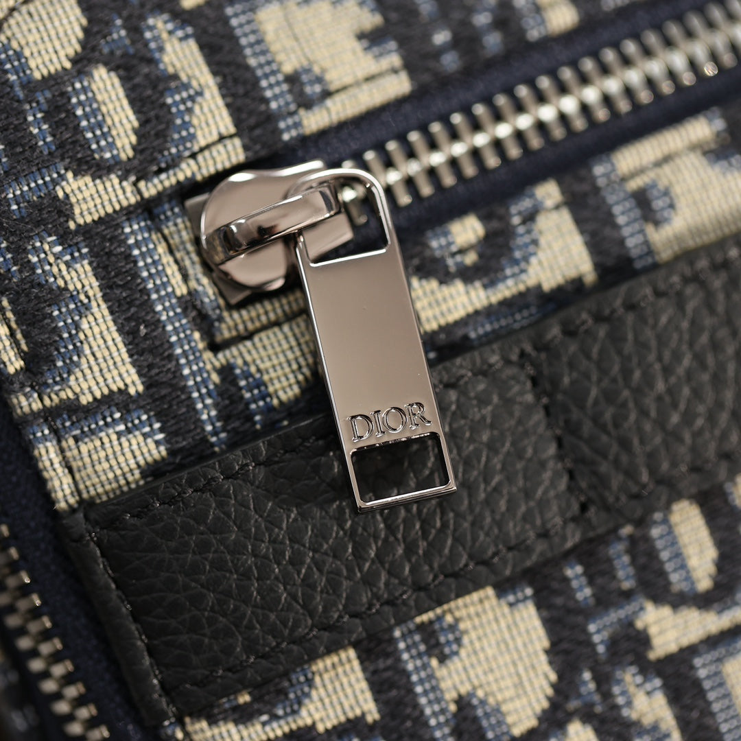 Dior Safari Messenger bag