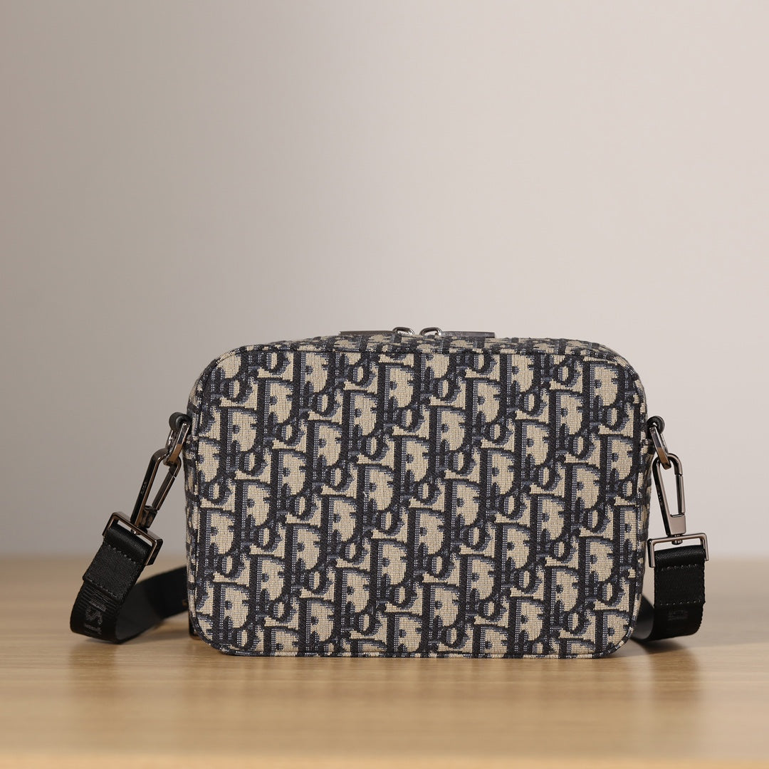 Dior Safari Messenger bag