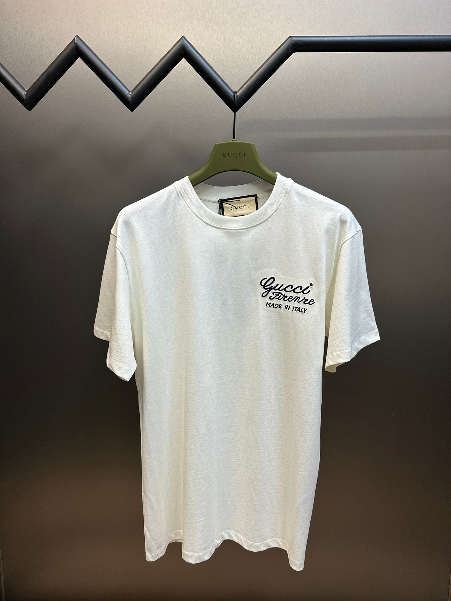 Gucci T-shirt NO.5