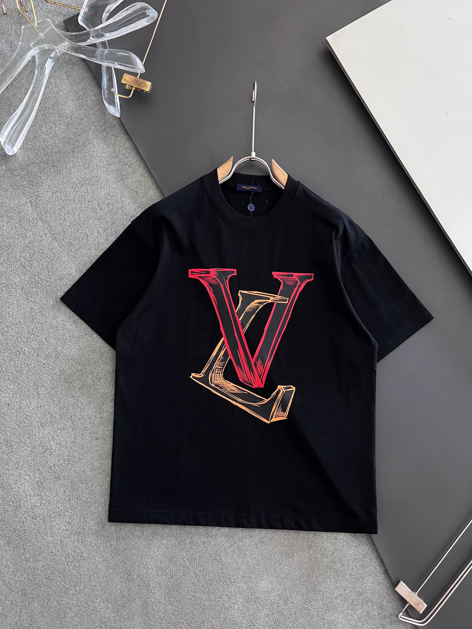 Louis Vuitton T-shirt NO.6
