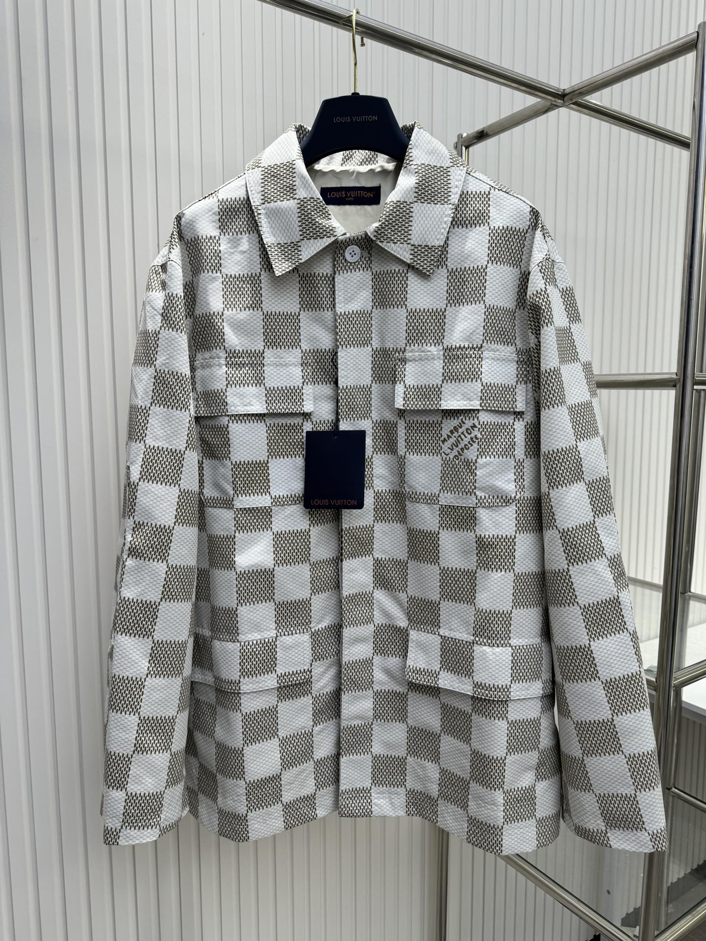 Louis Vuitton Coats & Jackets NO.3