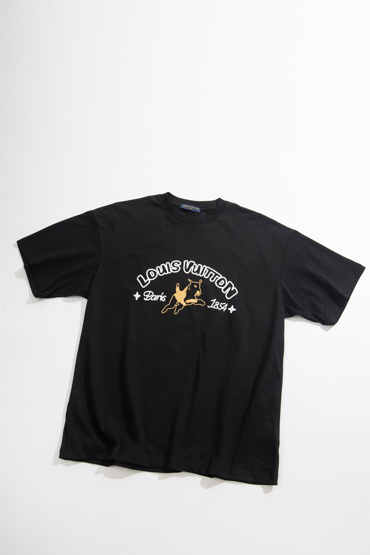 Louis Vuitton T-shirt NO.6