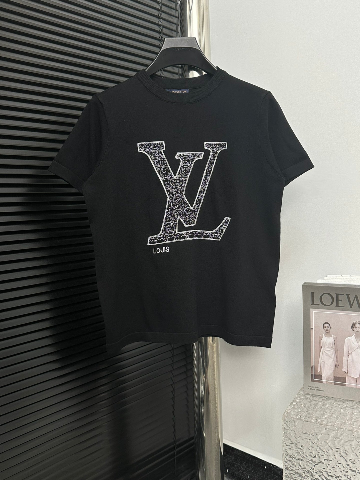 Louis Vuitton T-shirt NO.3