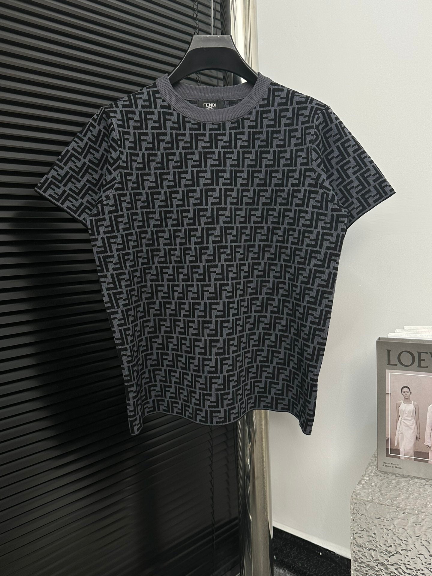 Fendi T-shirt NO.1