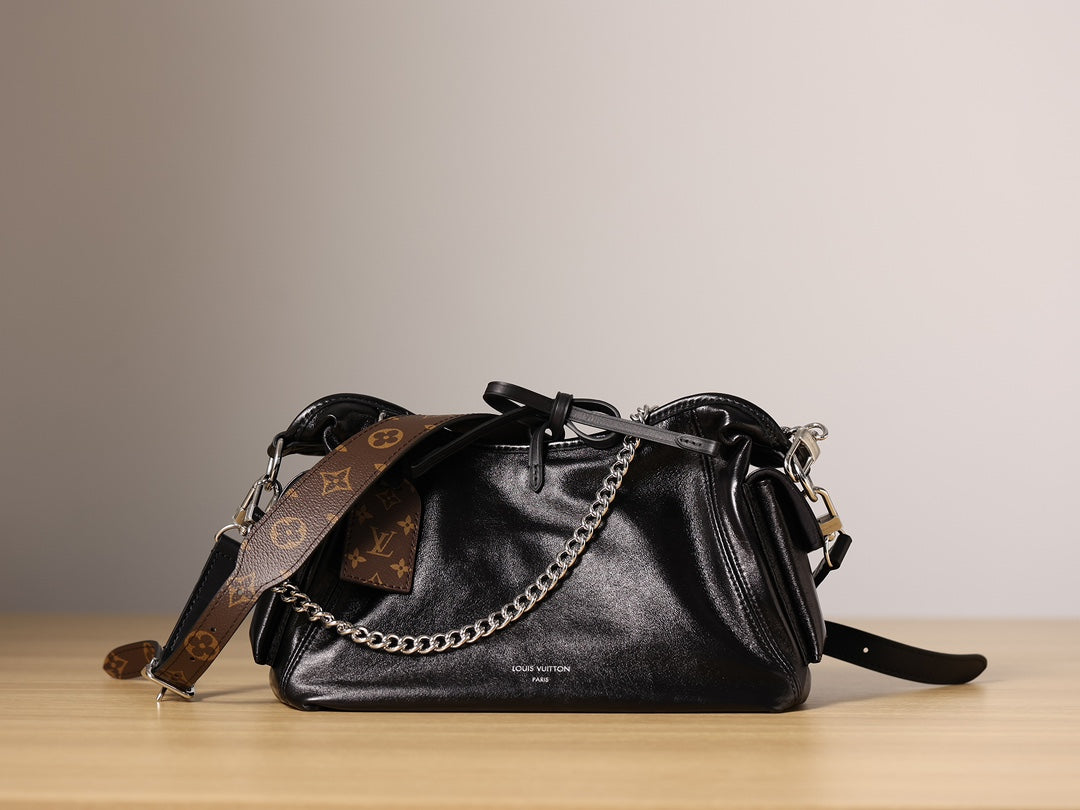 LV Carryall Black Knight Tote bag（Small Size）