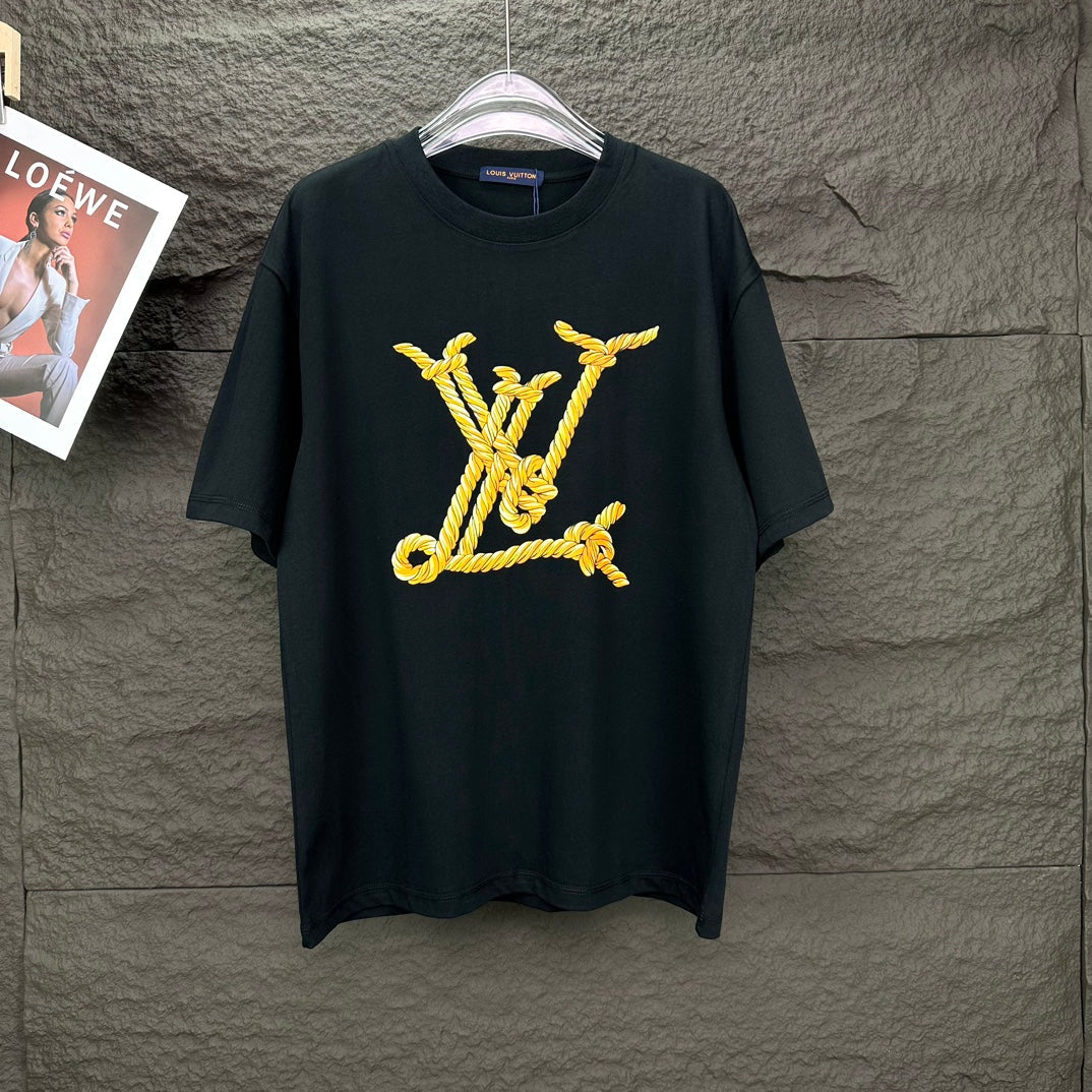 Louis Vuitton T-shirt NO.3