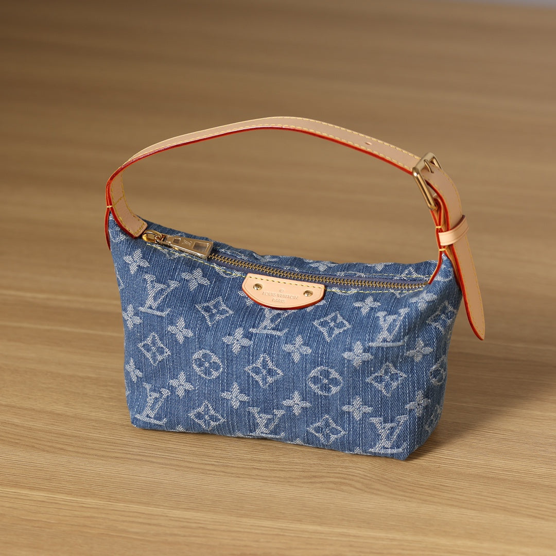 LV Hills Pochette Handbag
