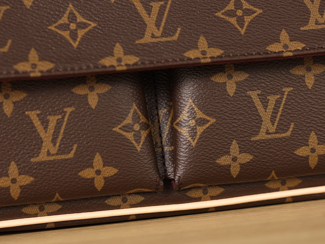 LV Crossbody bag
