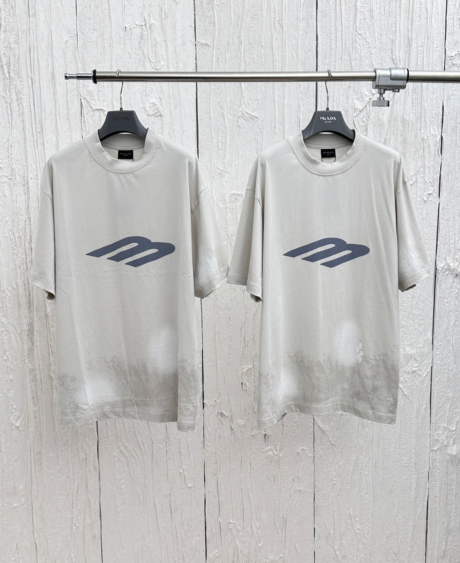 Balenciaga T-shirt NO.3