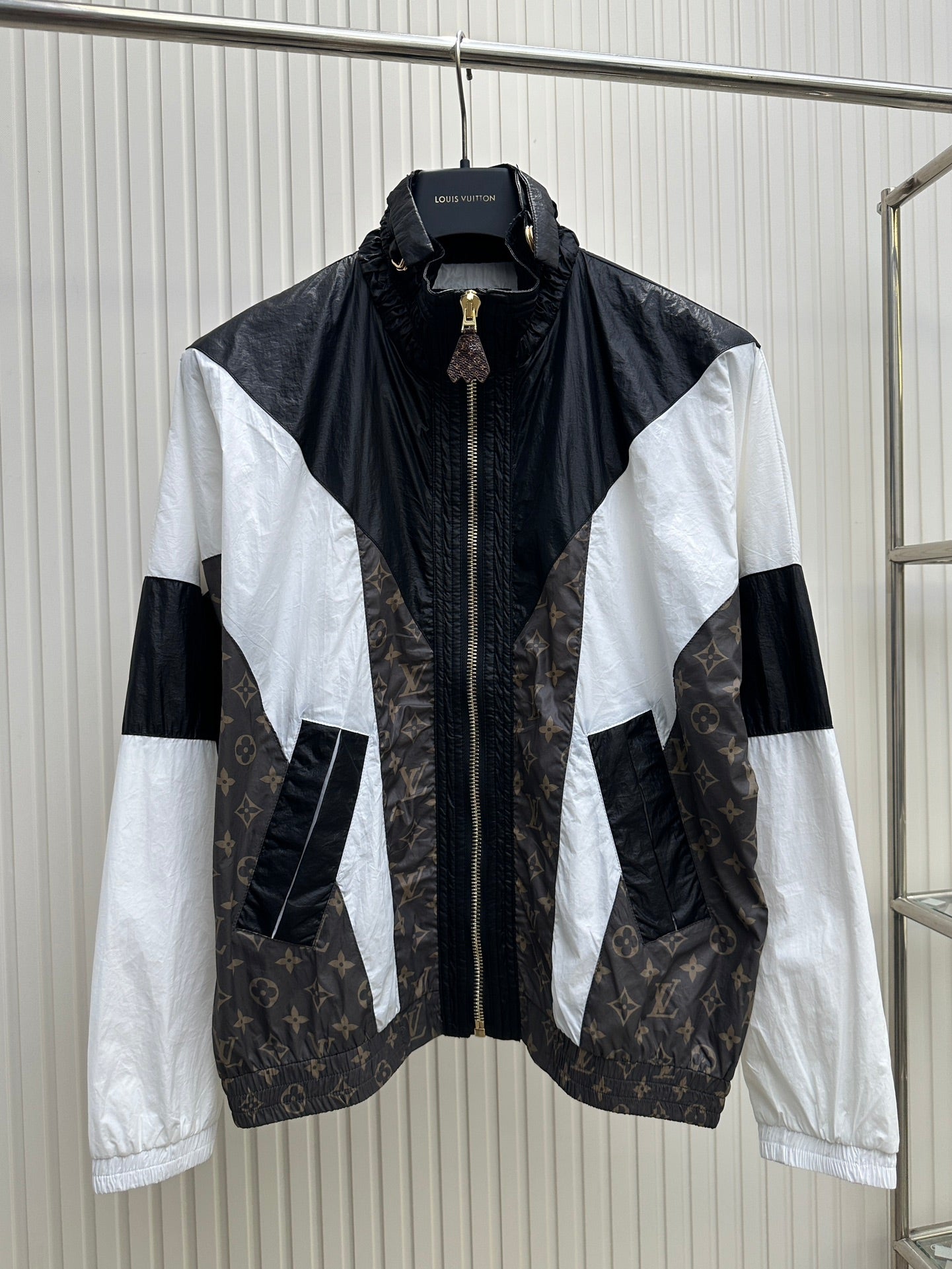 Louis Vuitton Coats & Jackets NO.3