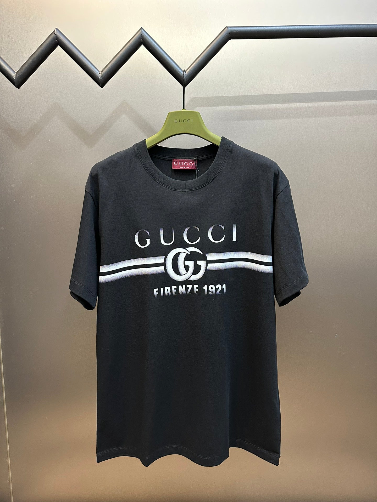Gucci T-shirt NO.6