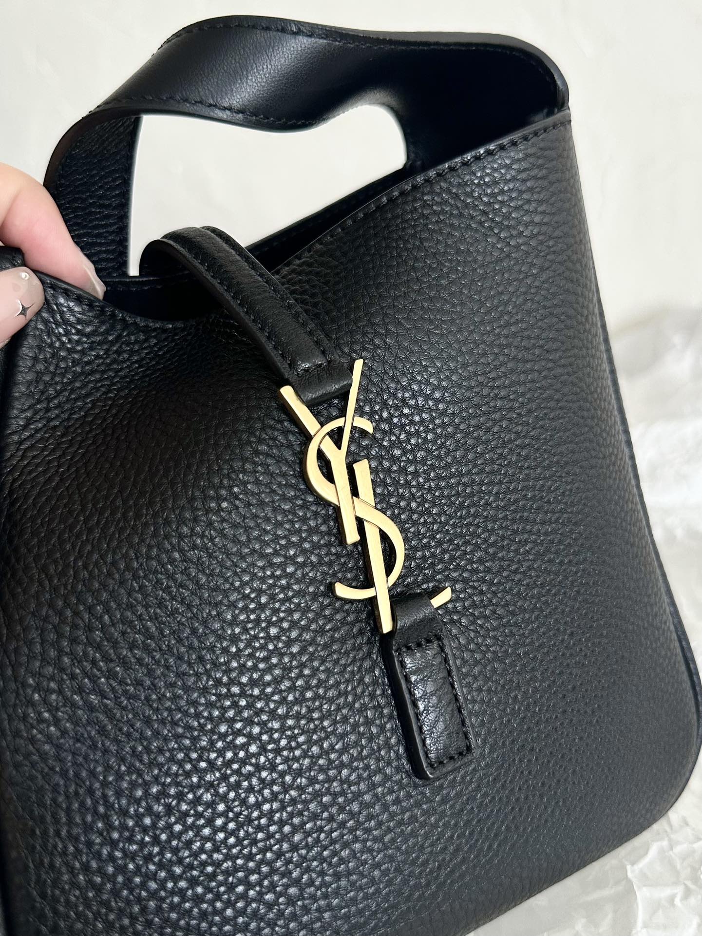 YSL LE5A7 Shoulder bag Mini size