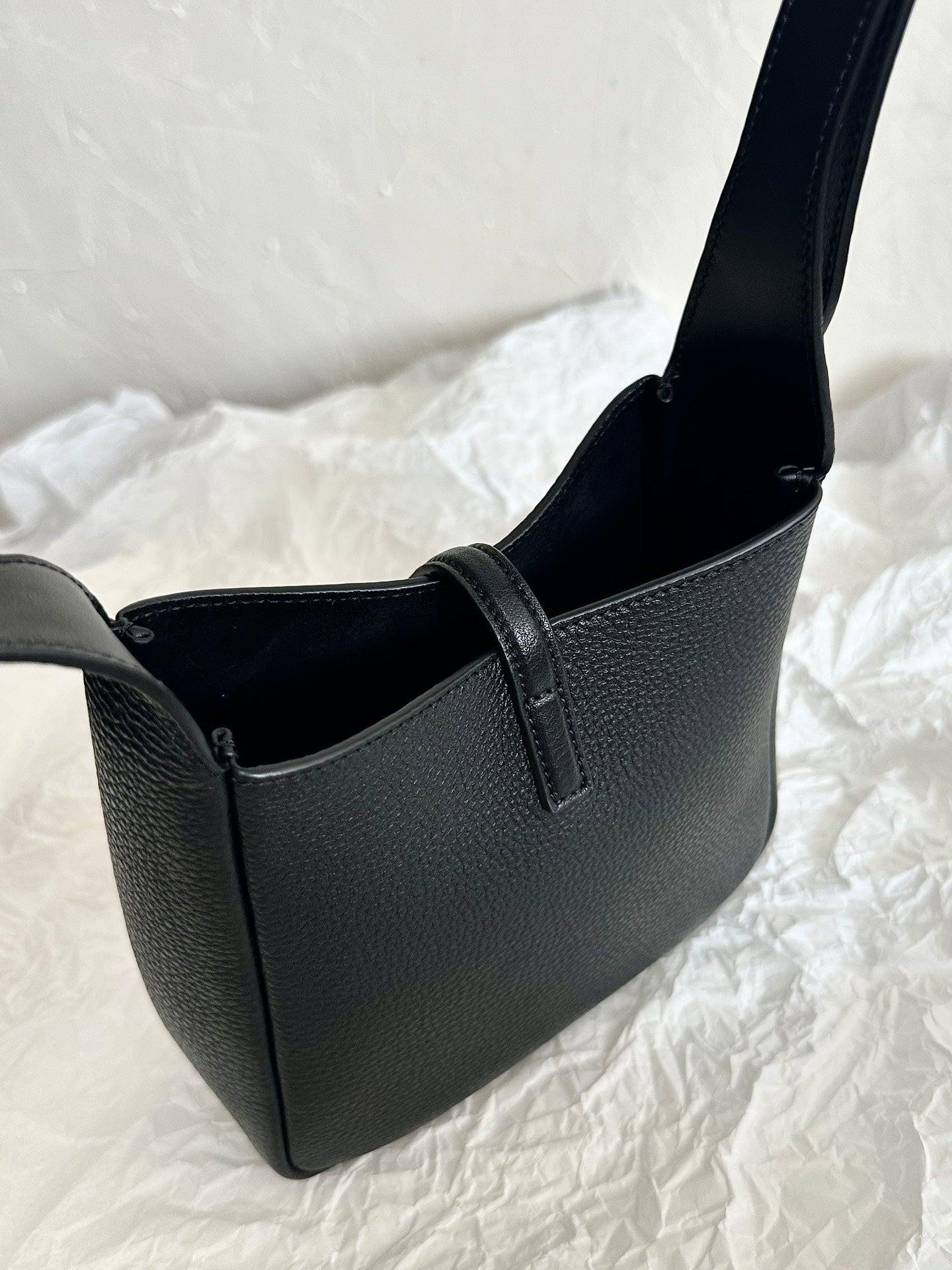 YSL LE5A7 Shoulder bag Mini size