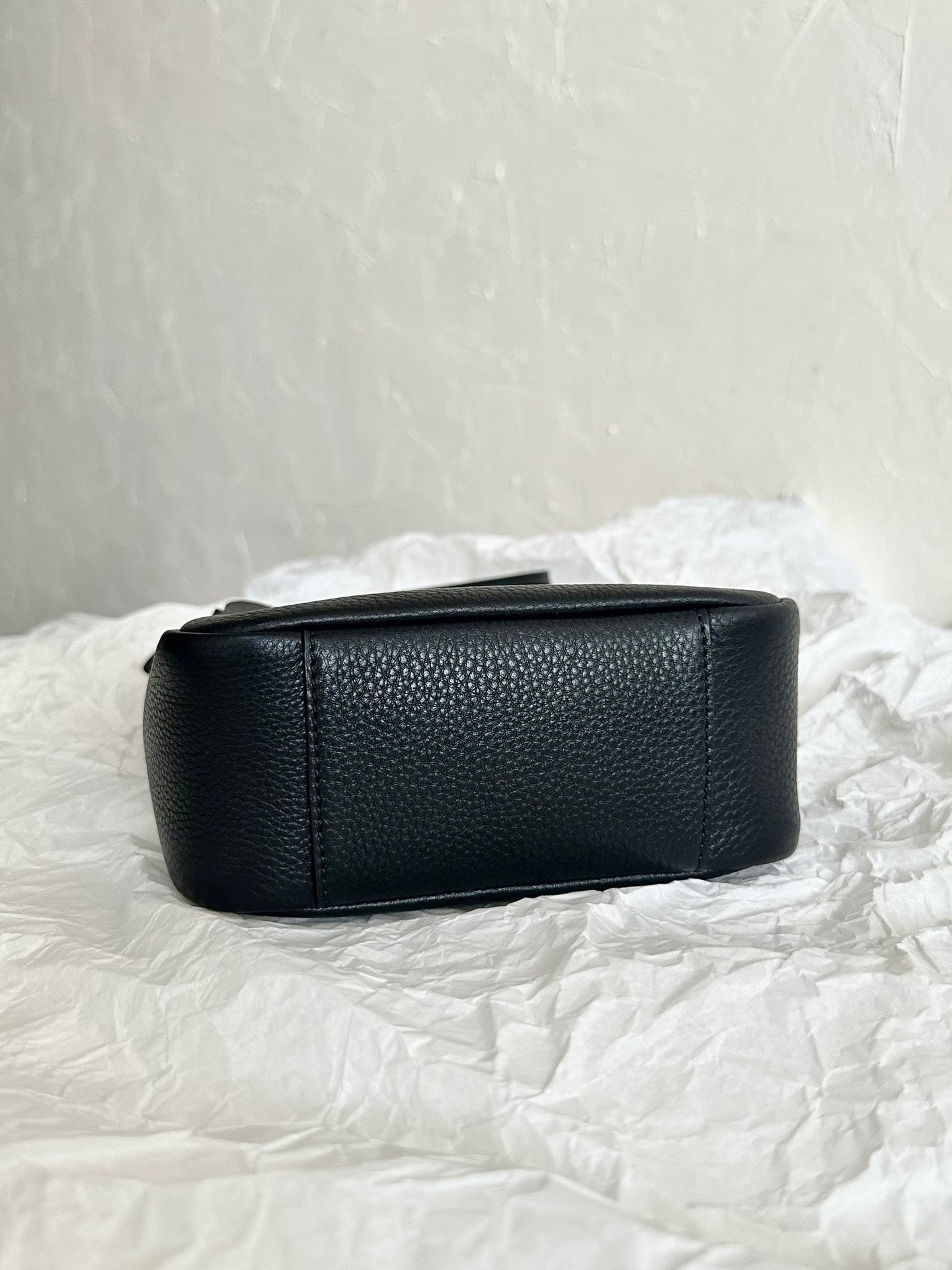 YSL LE5A7 Shoulder bag Mini size