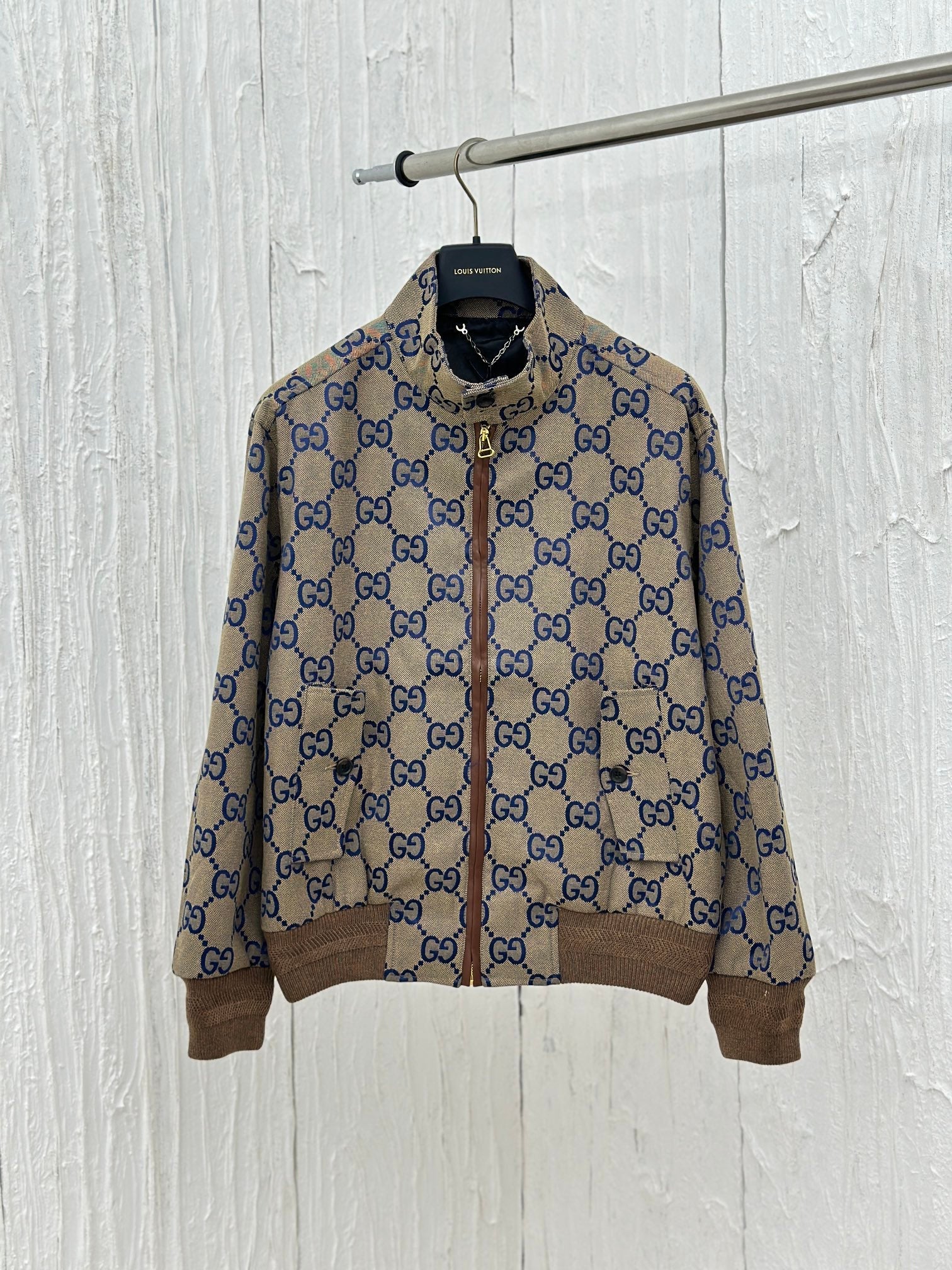 Gucci Coats & Jackets NO.2