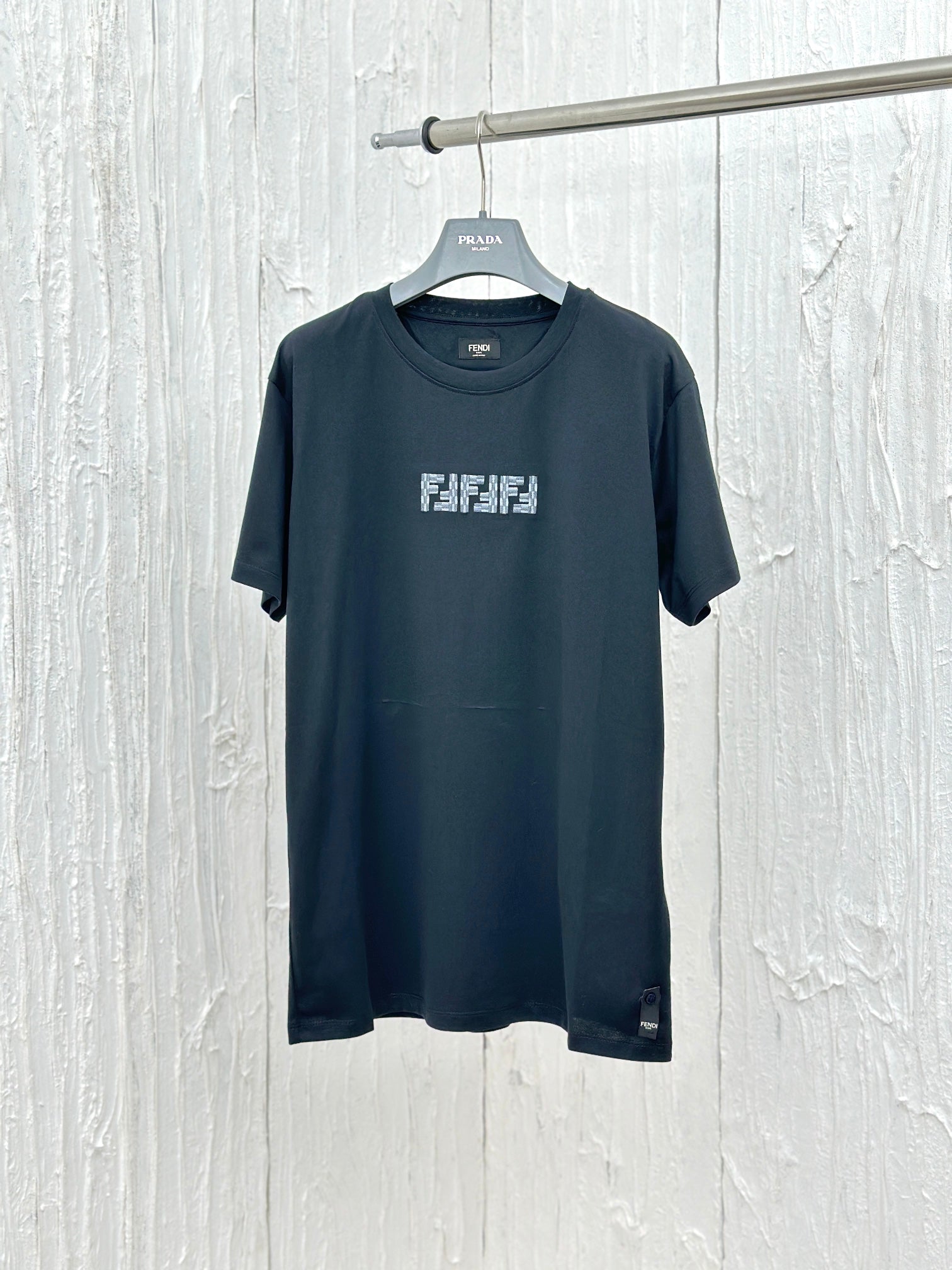Fendi T-shirt NO.1