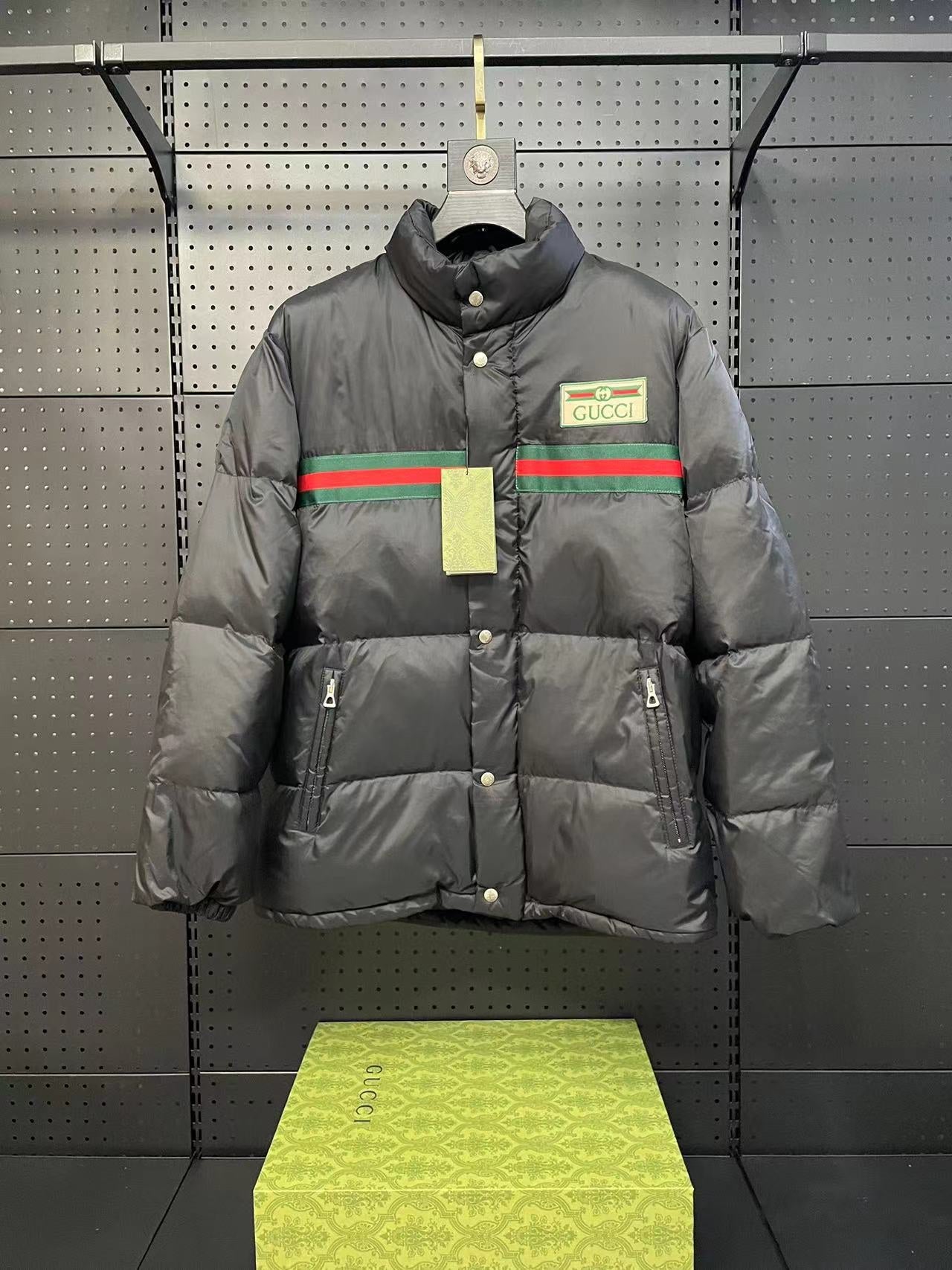 Gucci Coats & Jackets NO.6
