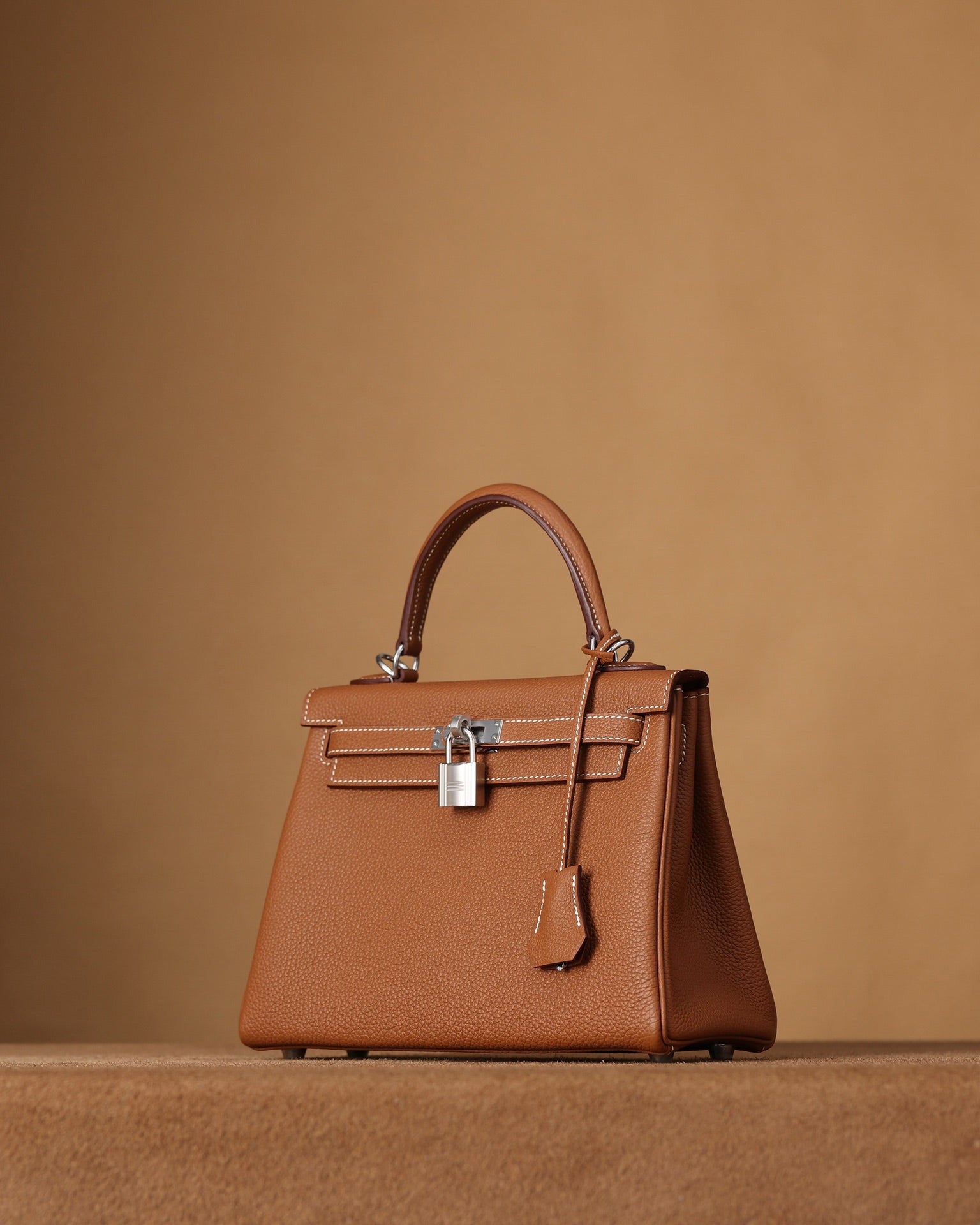 Hermès Kelly 25 Handbag togo leather