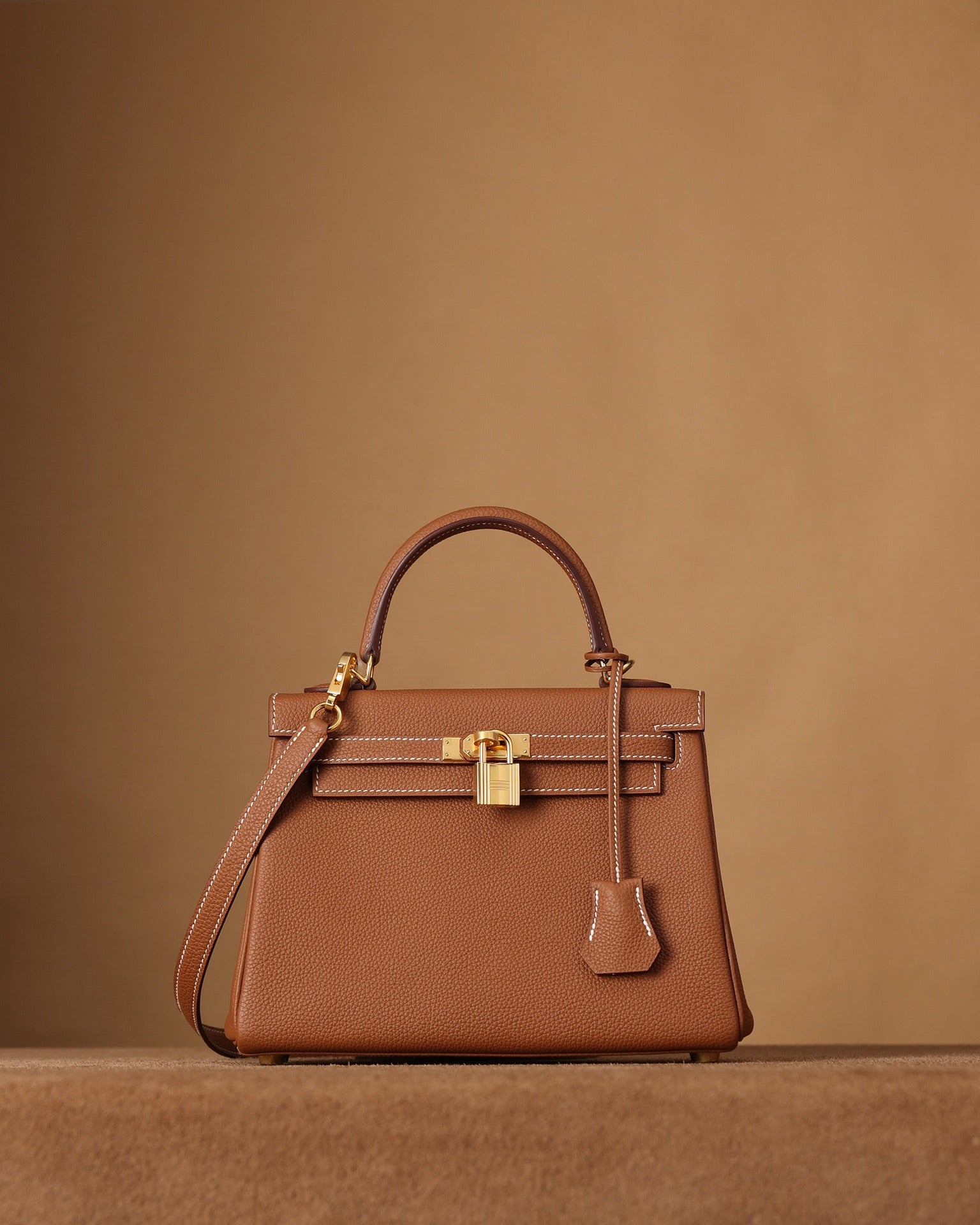Hermès Kelly 25 Handbag togo leather