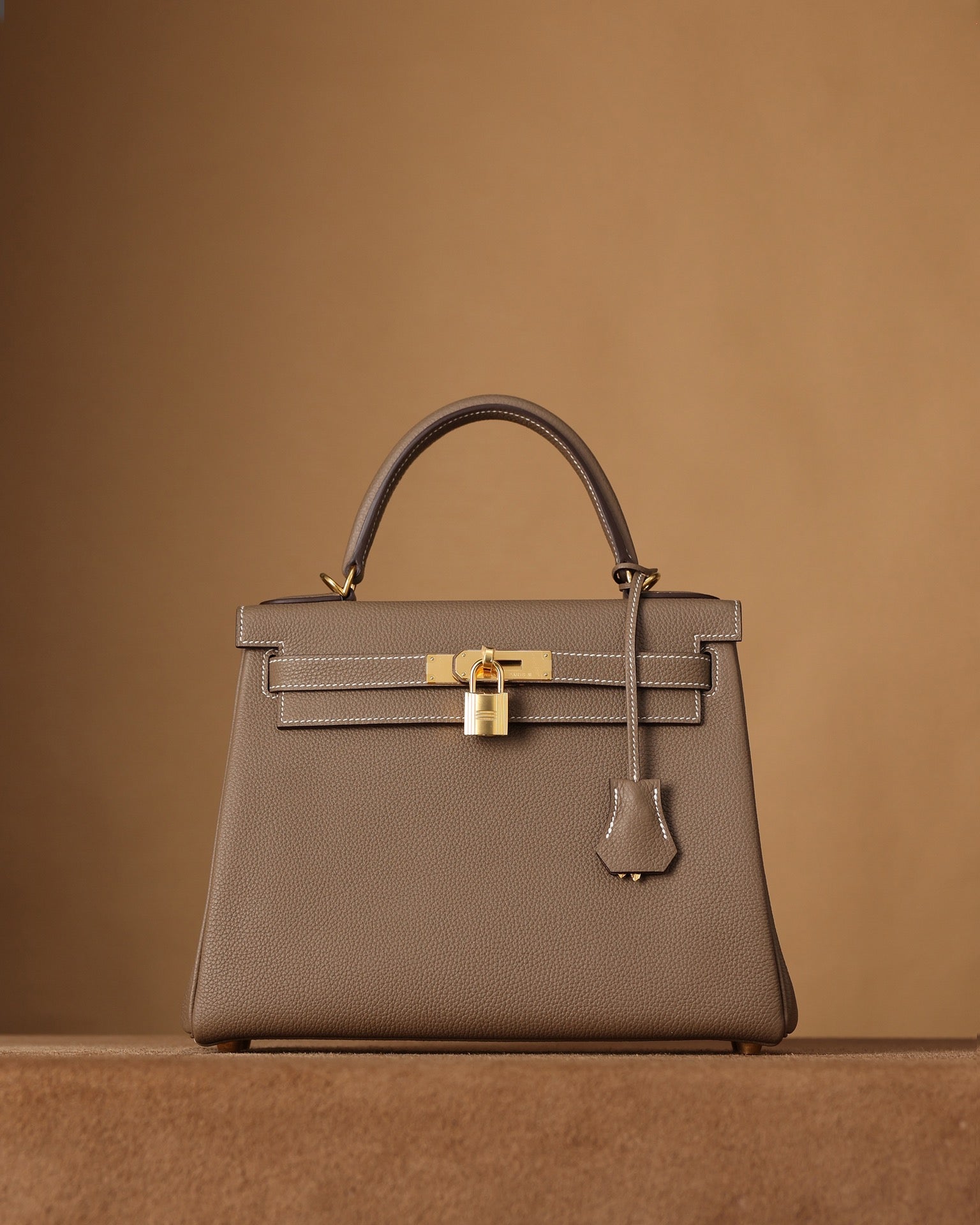 Hermès Kelly 25 Handbag togo leather