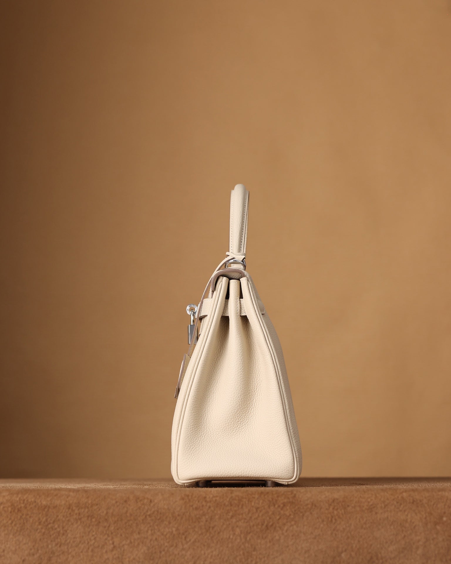 Hermès Kelly 28 Handbag togo leather