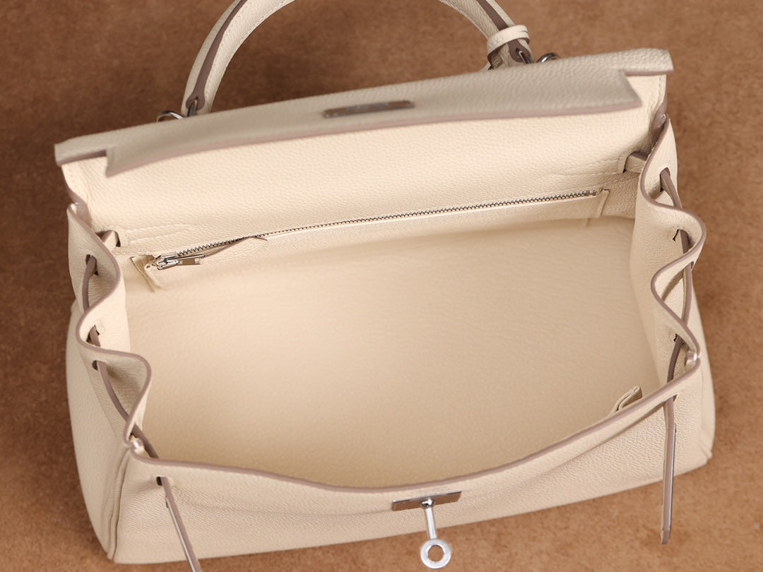 Hermès Kelly 28 Handbag togo leather