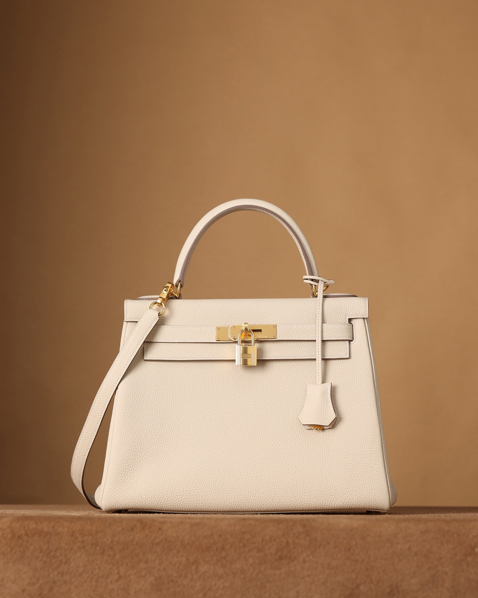 Hermès Kelly 28 Handbag togo leather