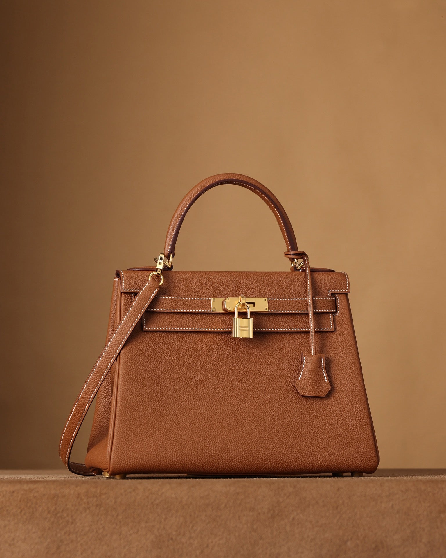 Hermès Kelly 28 Handbag togo leather