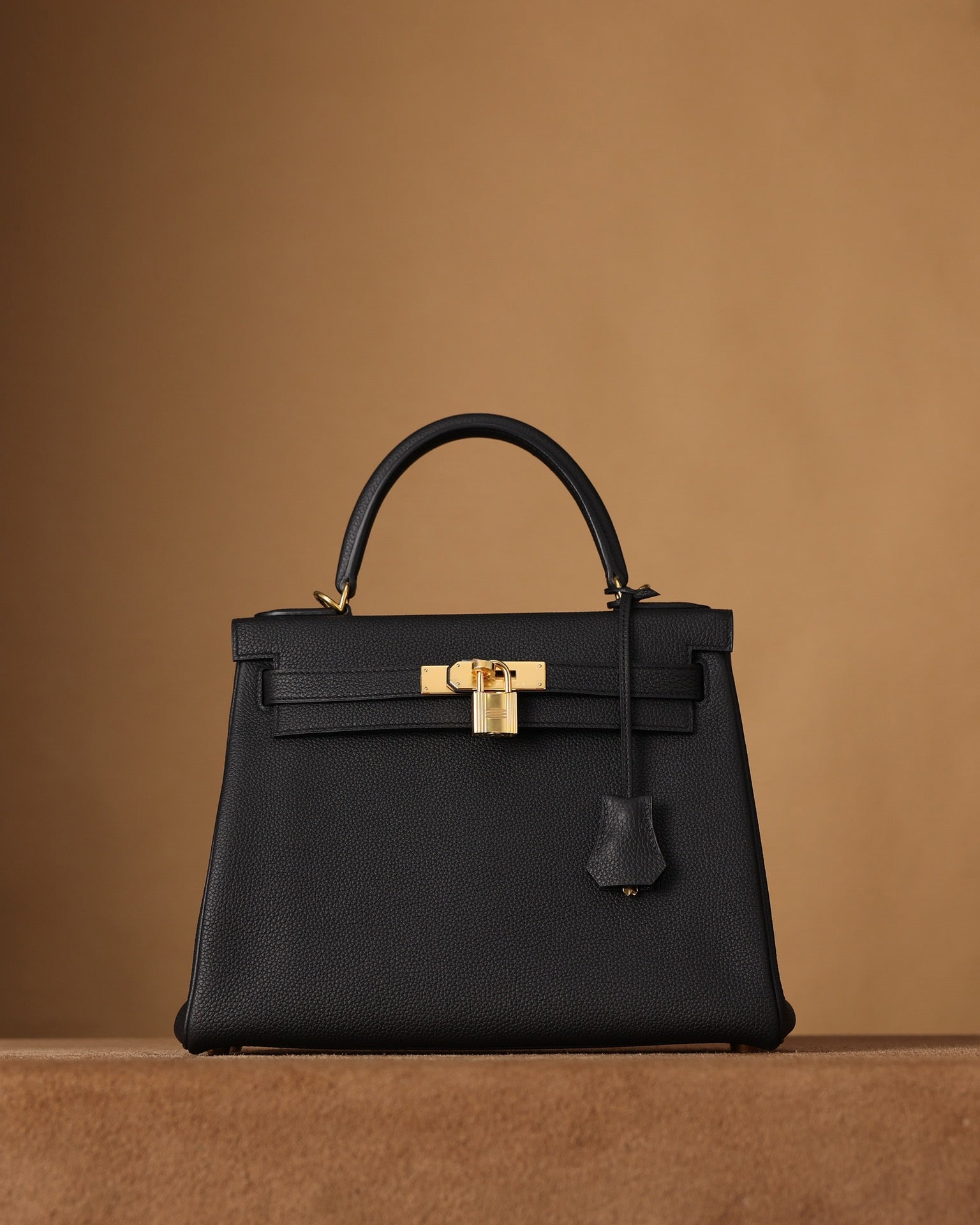 Hermès Kelly 28 Handbag togo leather