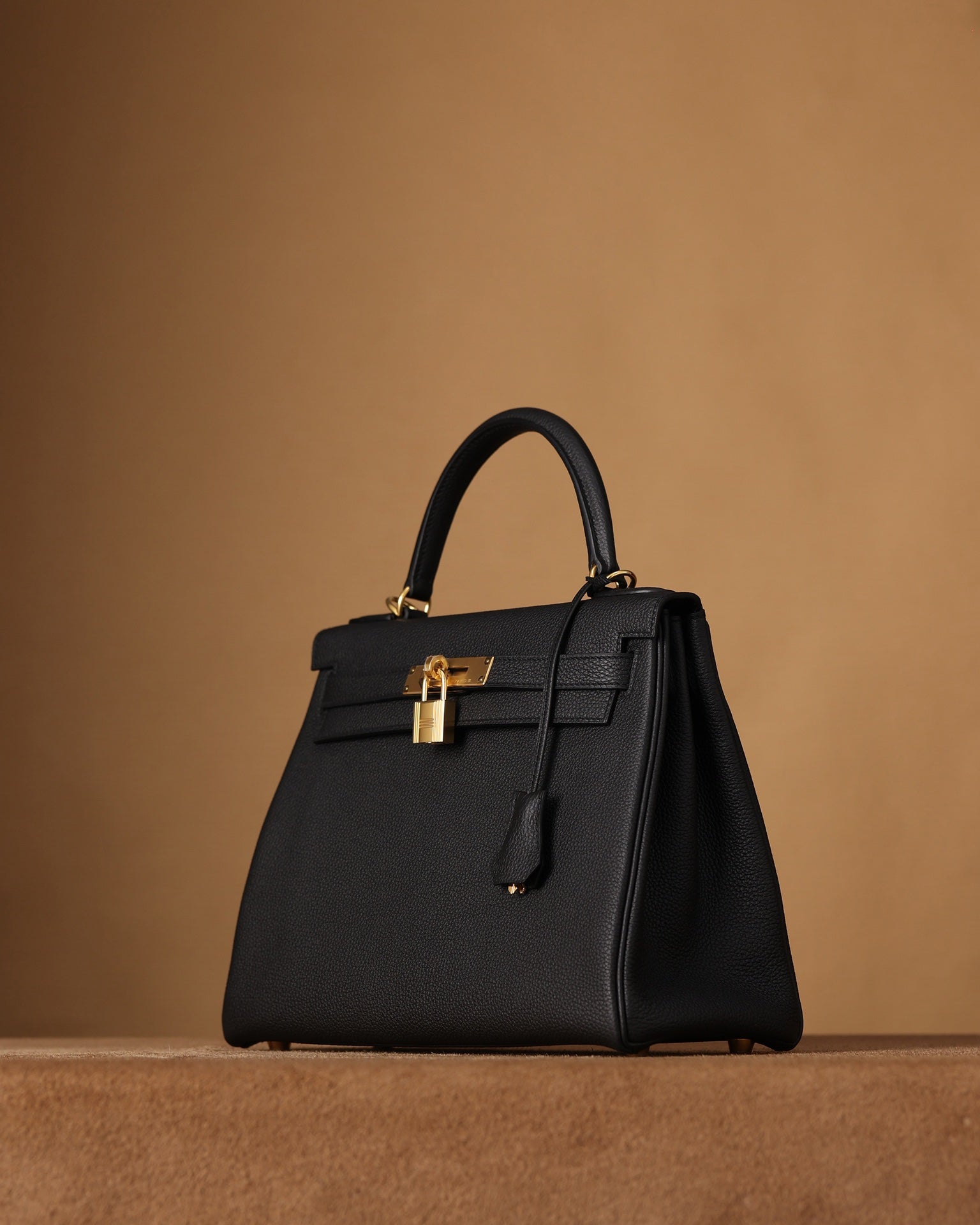 Hermès Kelly 28 Handbag togo leather