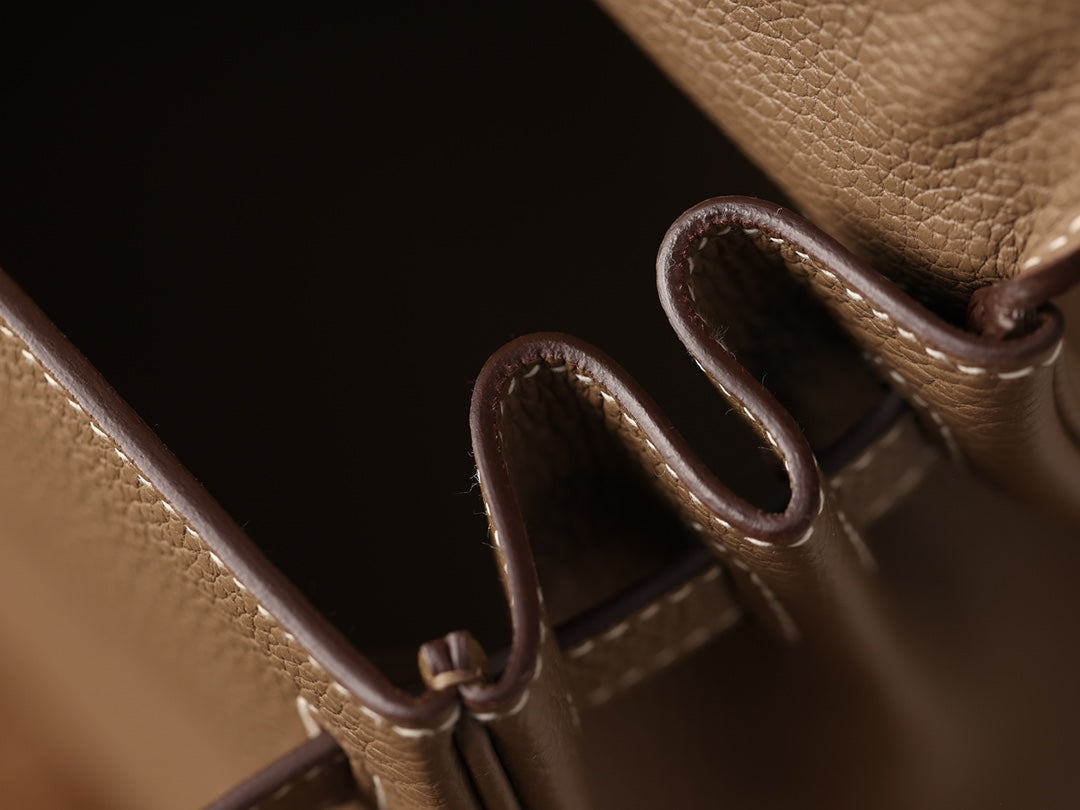 Hermès Kelly 28 Handbag togo leather